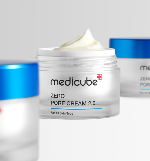 AgelessBeauty3000.com medicube | Zero Pore Cream 2.0 Jar of Medicube Zero Pore Cream 2.0 on a light gray background