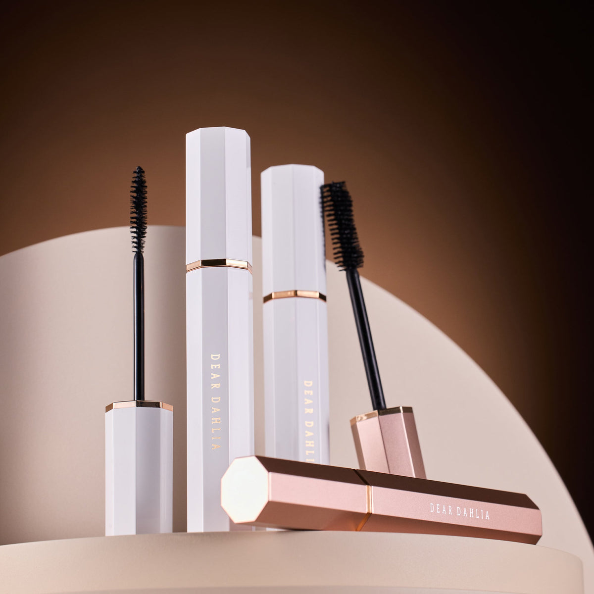 AgelessBeauty3000.com  DEAR DAHLIA | Paradise Dream Lash Volumizing Mascara